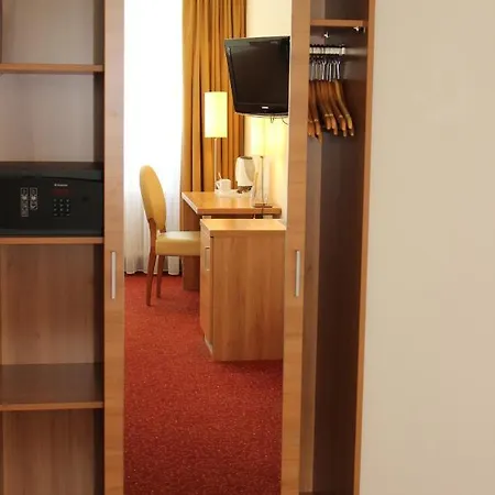 Ringhotel Haus Oberwinter 레마겐