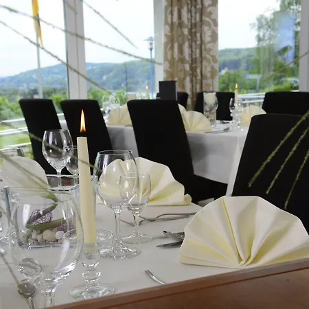 Ringhotel Haus Oberwinter 3* 레마겐